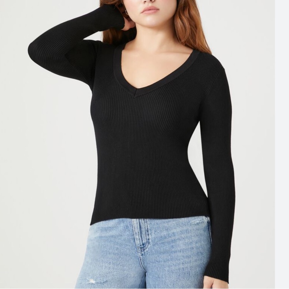 Forever 21 black ribbed v neck sweater long sleeve large. EUC